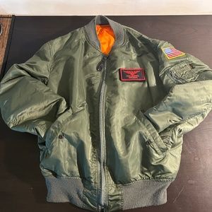 Alpha Industries USAF Men's Medium Tall Flyer Jacket, Olive Green